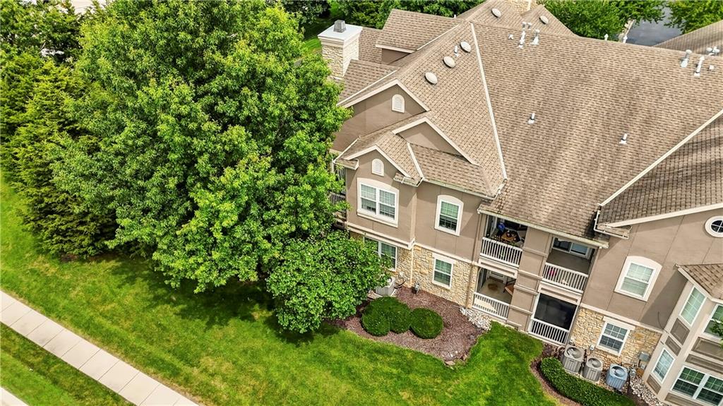 Listing Photo MLS #HMS2634448