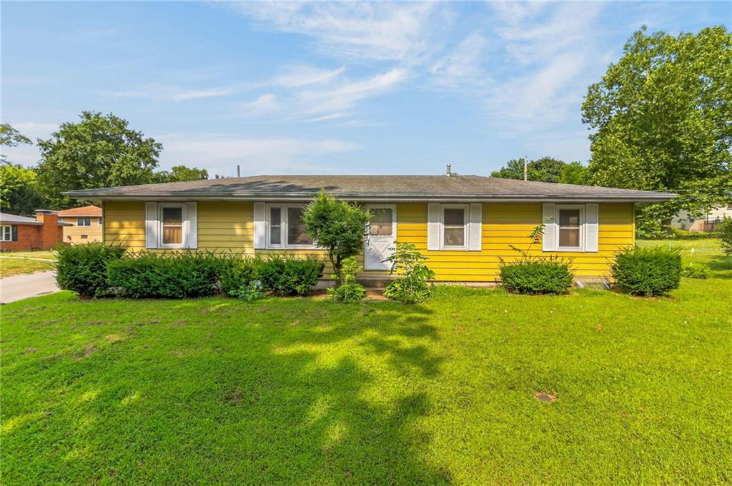 Listing Photo MLS #HMS2634461