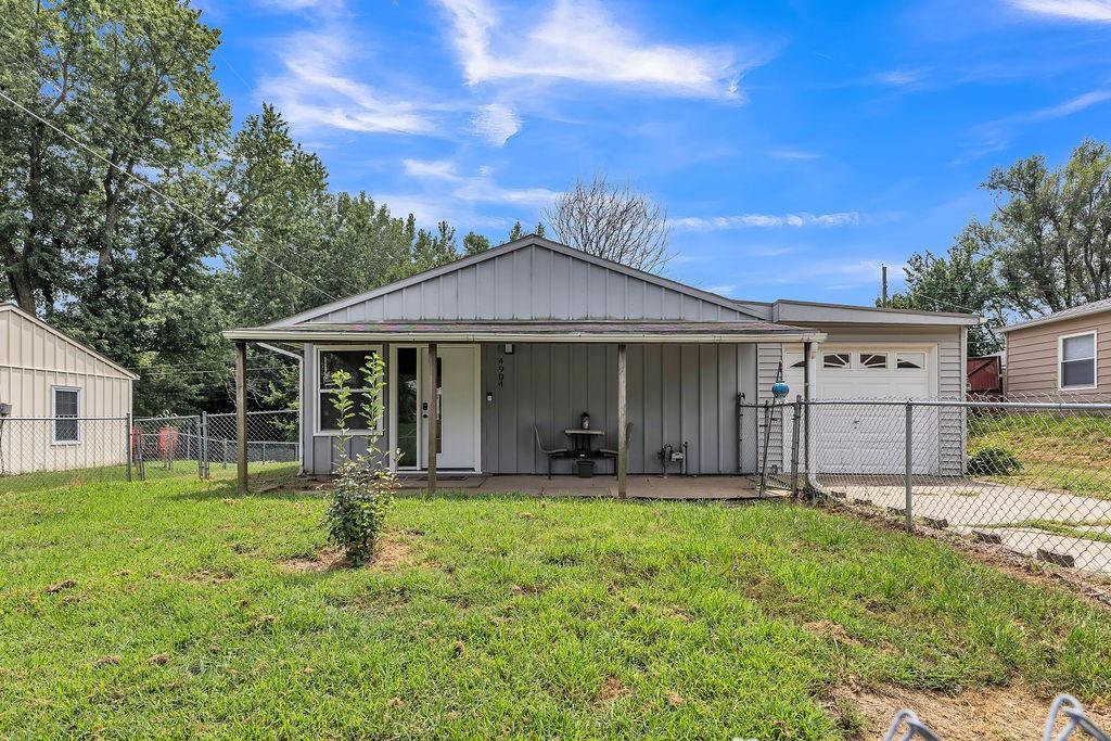 Listing Photo MLS #HMS2634486