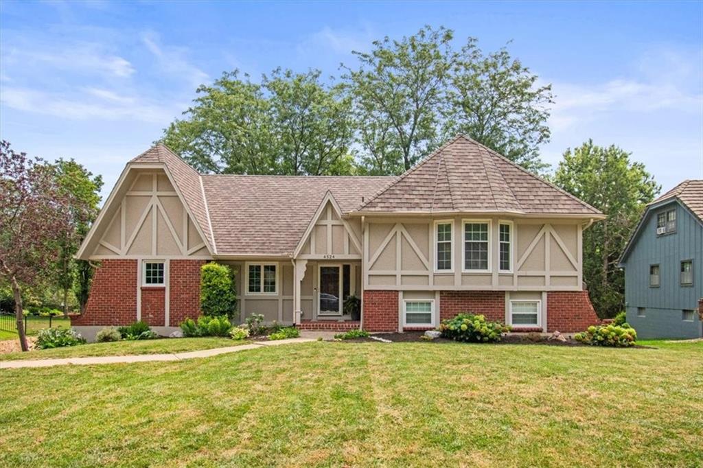 Listing Photo MLS #HMS2634494