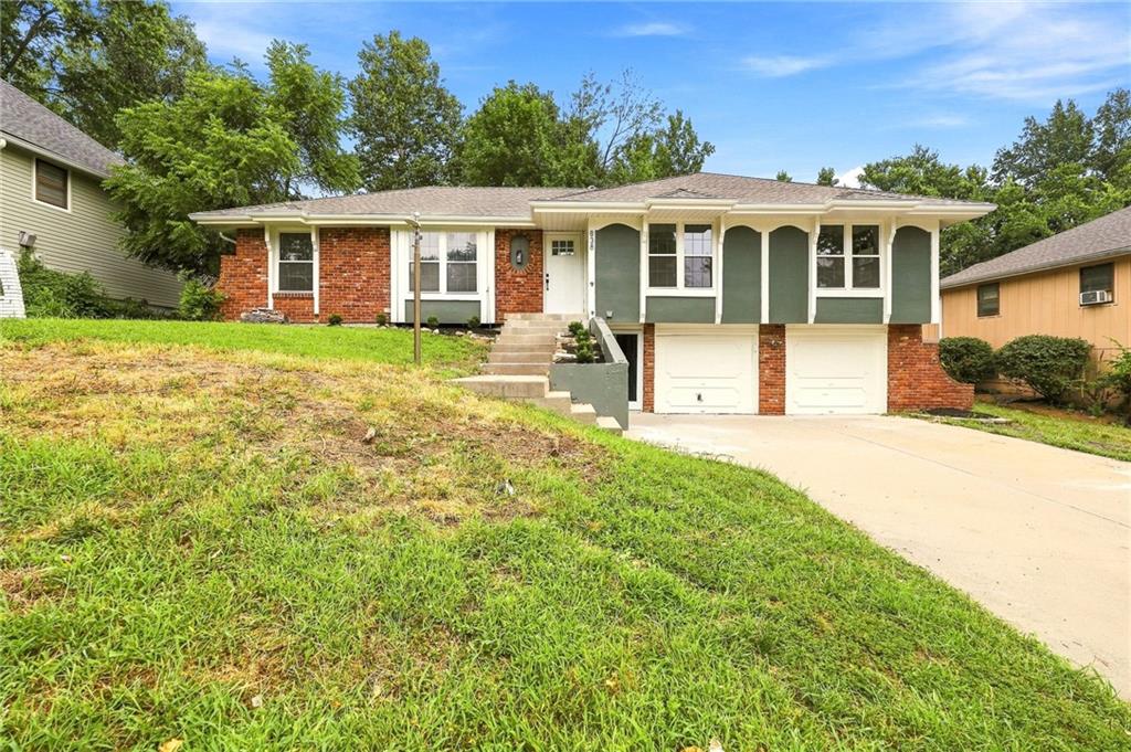 Listing Photo MLS #HMS2634633