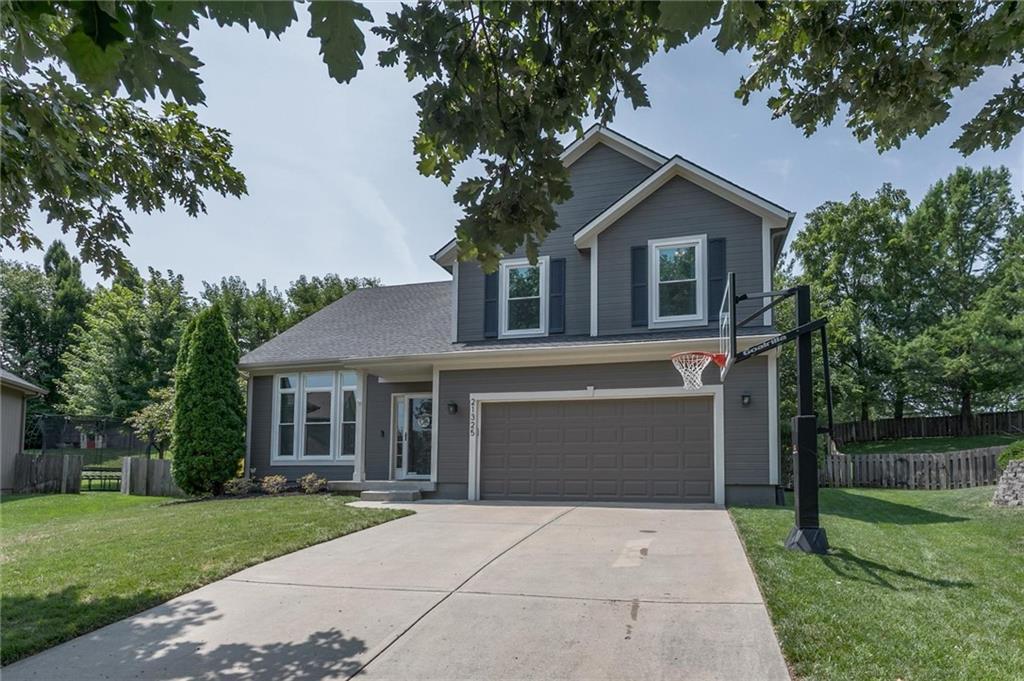 Listing Photo MLS #HMS2634637