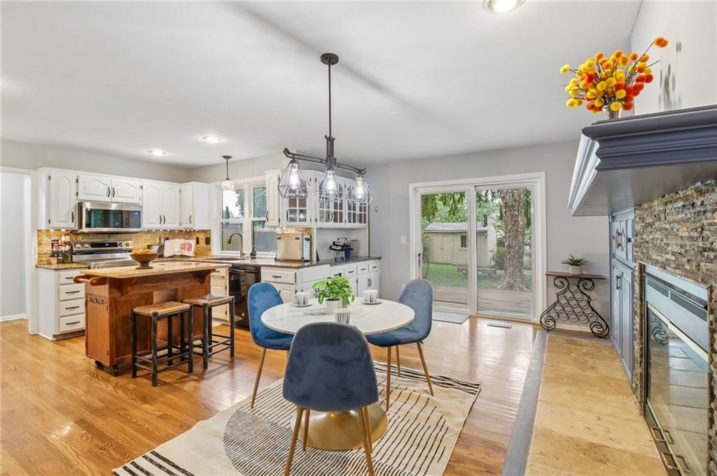 Listing Photo MLS #HMS2634697