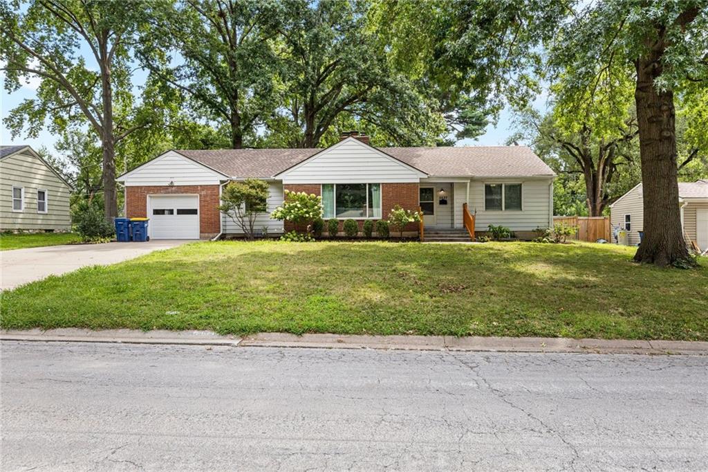 Listing Photo MLS #HMS2634704