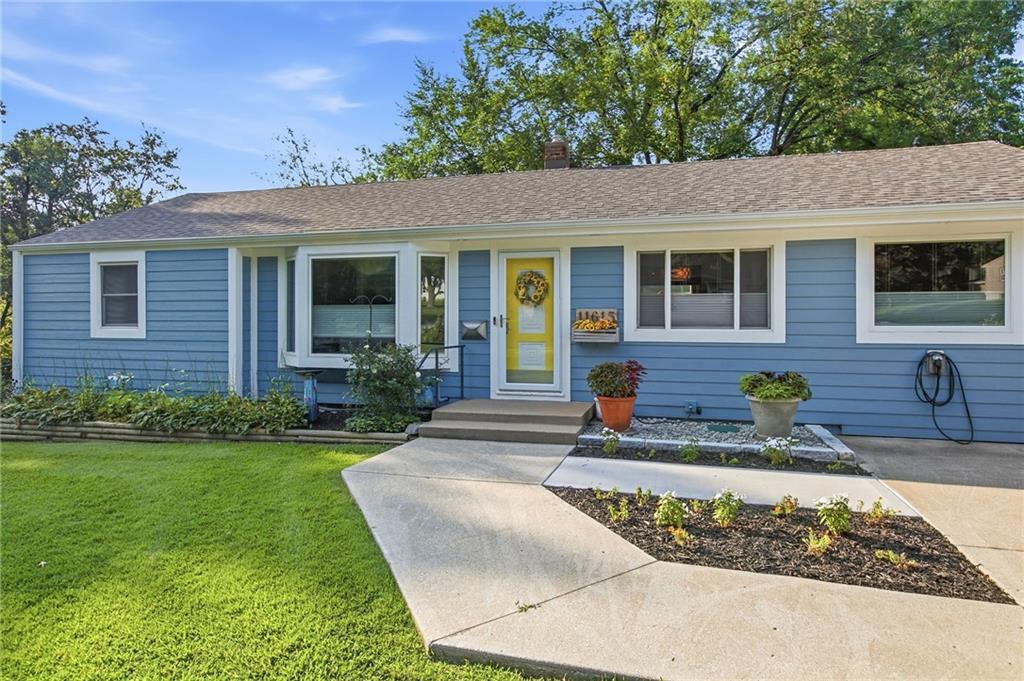 Listing Photo MLS #HMS2634732