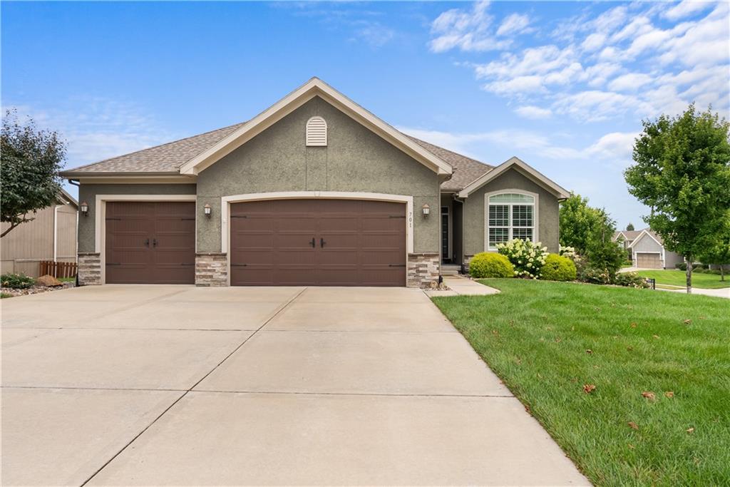Listing Photo MLS #HMS2634751