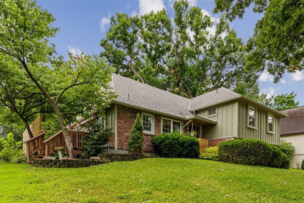 Listing Photo MLS #HMS2634771