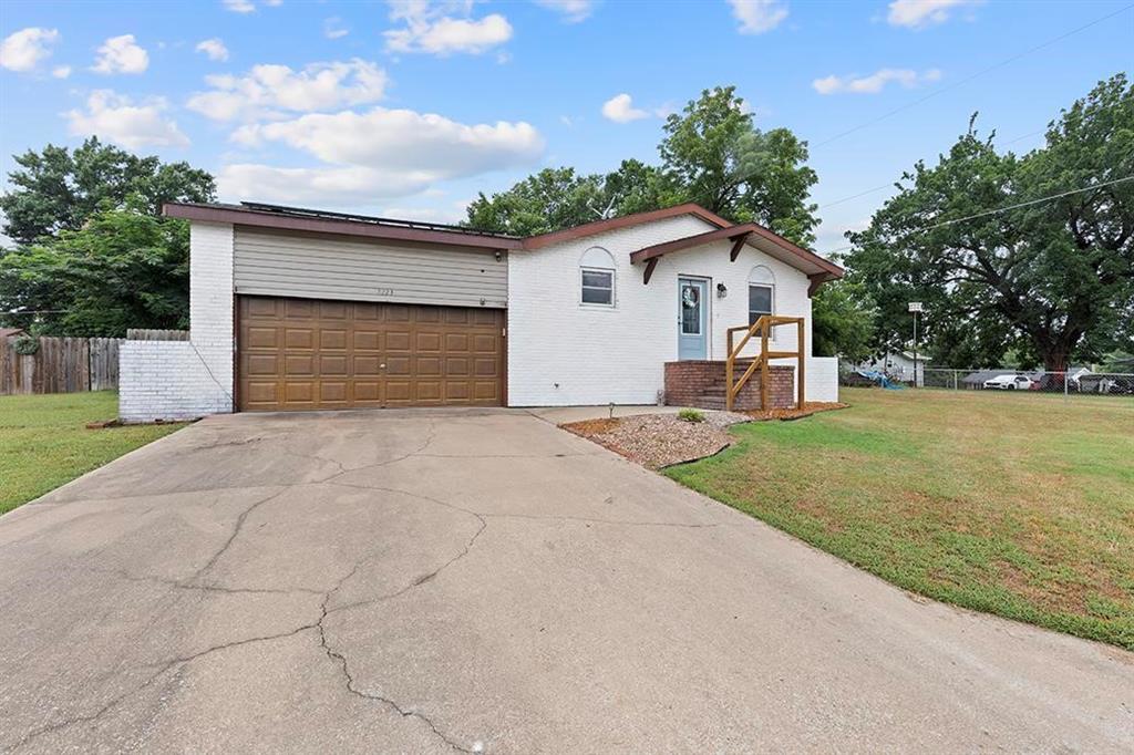 Listing Photo MLS #HMS2634803