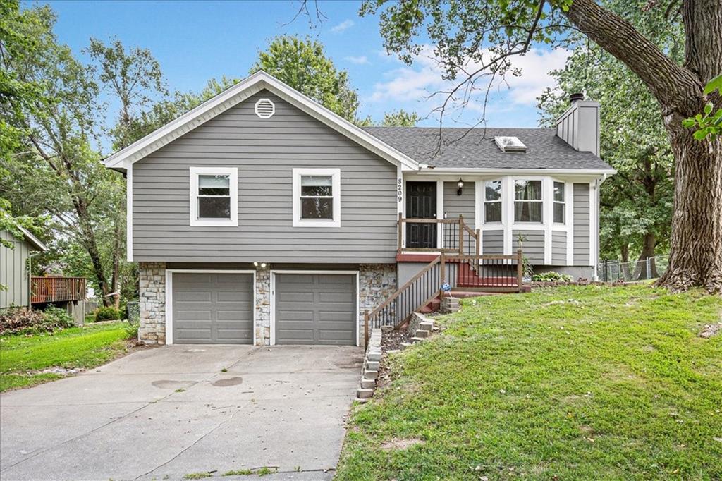 Listing Photo MLS #HMS2634928