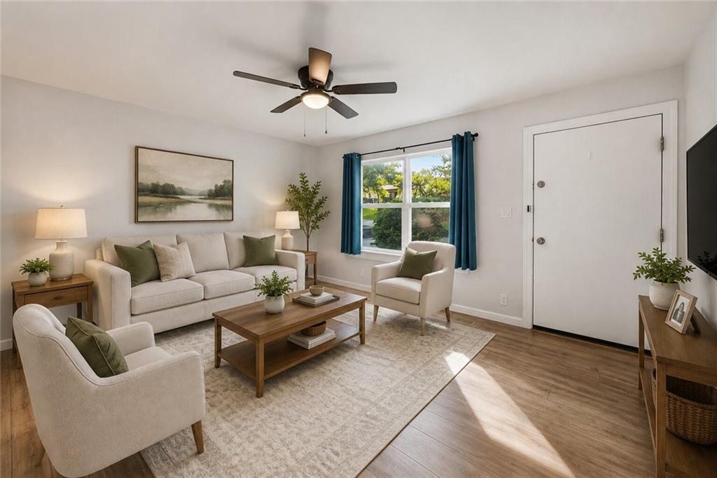 Listing Photo MLS #HMS2634971