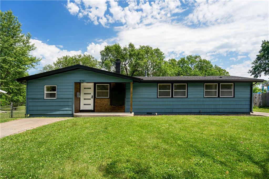 Listing Photo MLS #HMS2635002