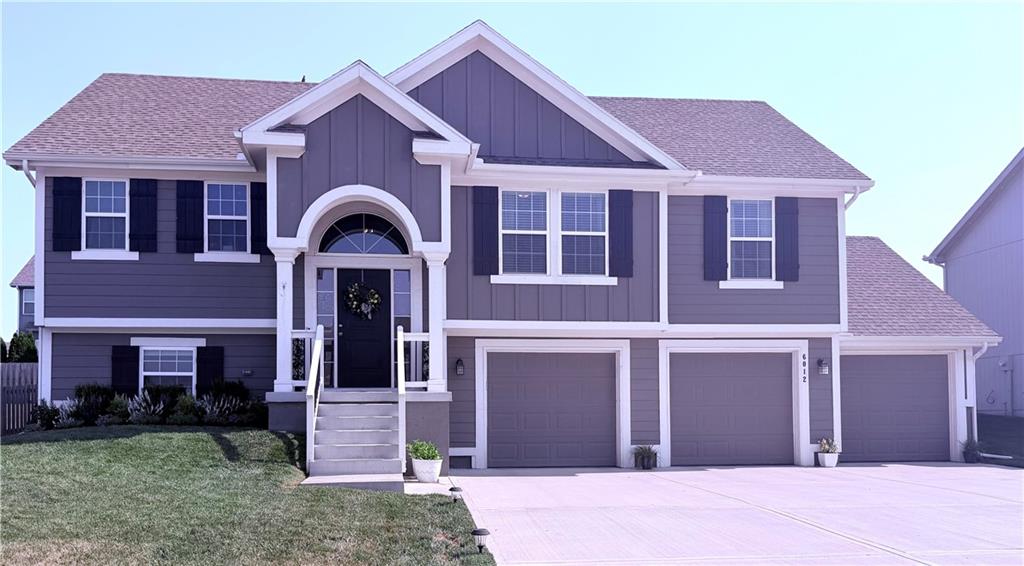 Listing Photo MLS #HMS2635023