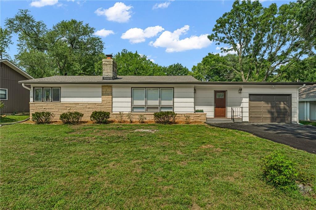 Listing Photo MLS #HMS2635080