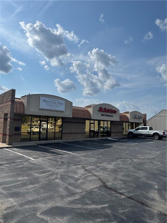 Listing Photo MLS #HMS2635122