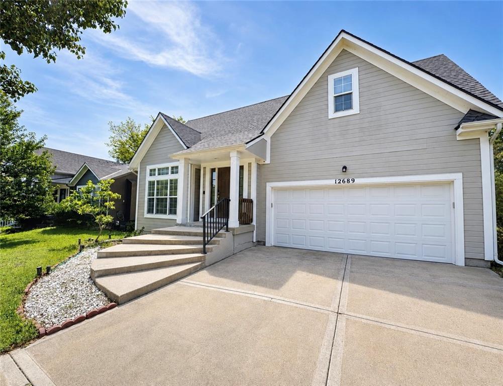 Listing Photo MLS #HMS2635175