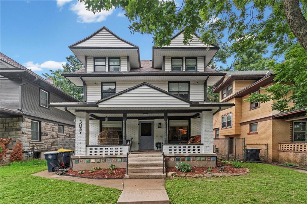 Listing Photo MLS #HMS2635181