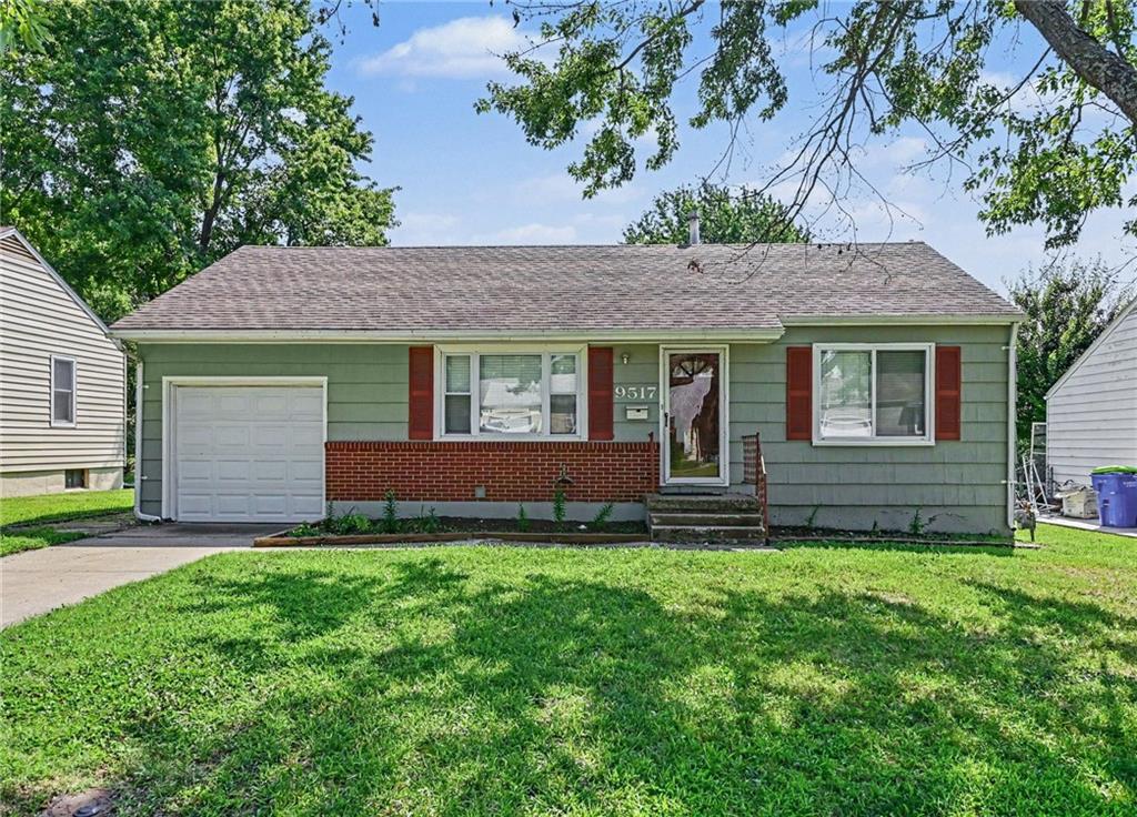 Listing Photo MLS #HMS2635202