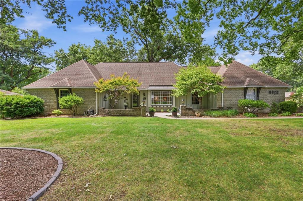 Listing Photo MLS #HMS2635207