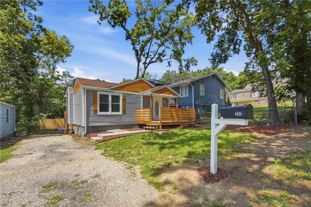 Listing Photo MLS #HMS2635254
