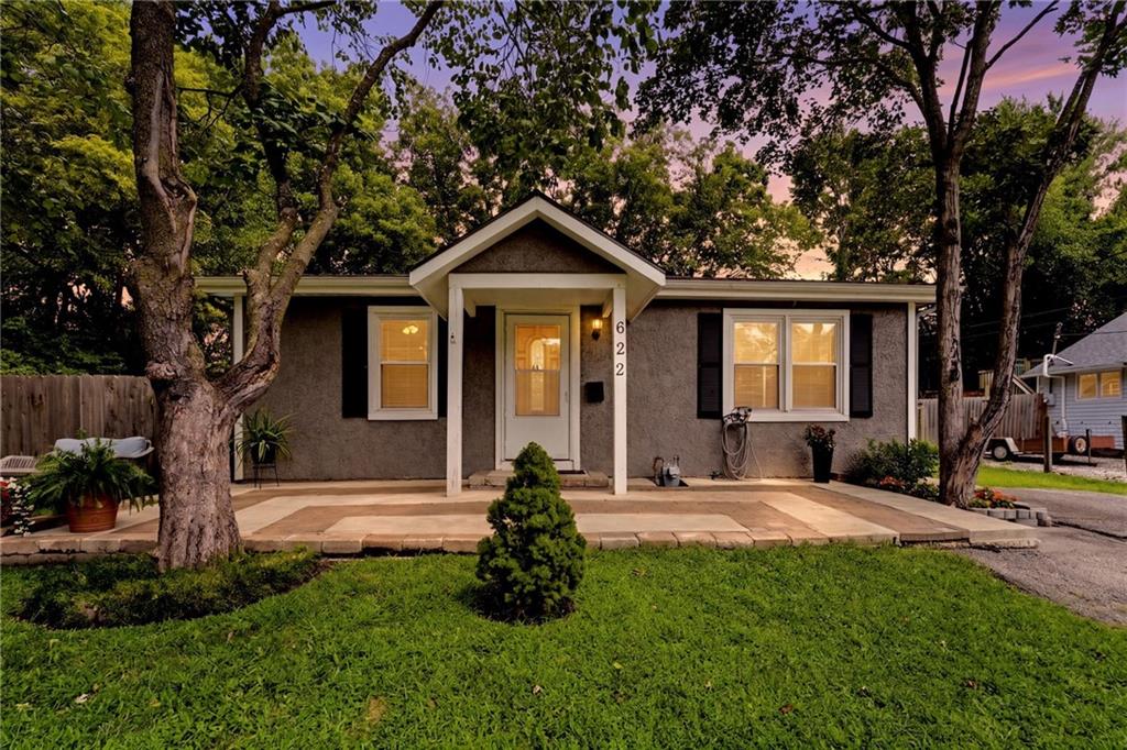Listing Photo MLS #HMS2635286
