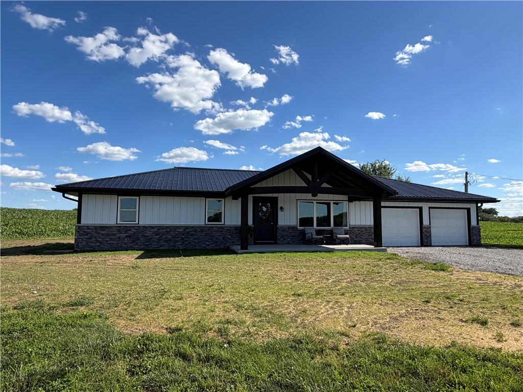 Listing Photo MLS #HMS2635302