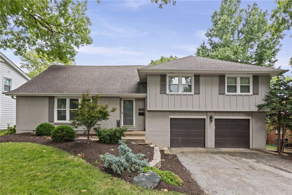 Listing Photo MLS #HMS2635336