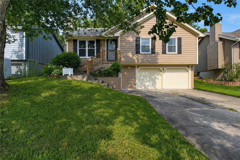 Listing Photo MLS #HMS2635413
