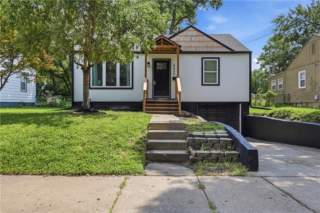 Listing Photo MLS #HMS2635508