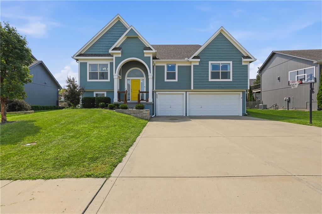 Listing Photo MLS #HMS2635538