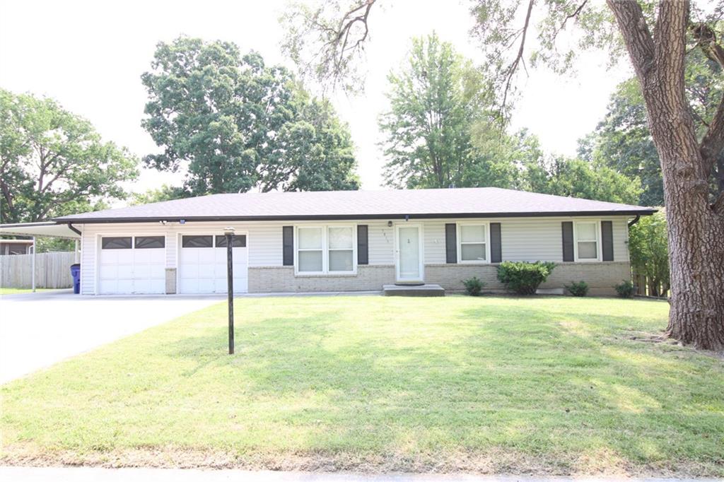 Listing Photo MLS #HMS2635583
