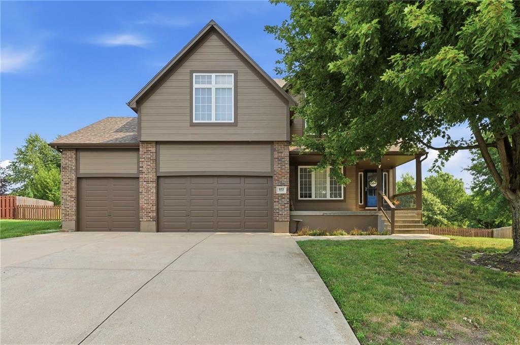 Listing Photo MLS #HMS2635595