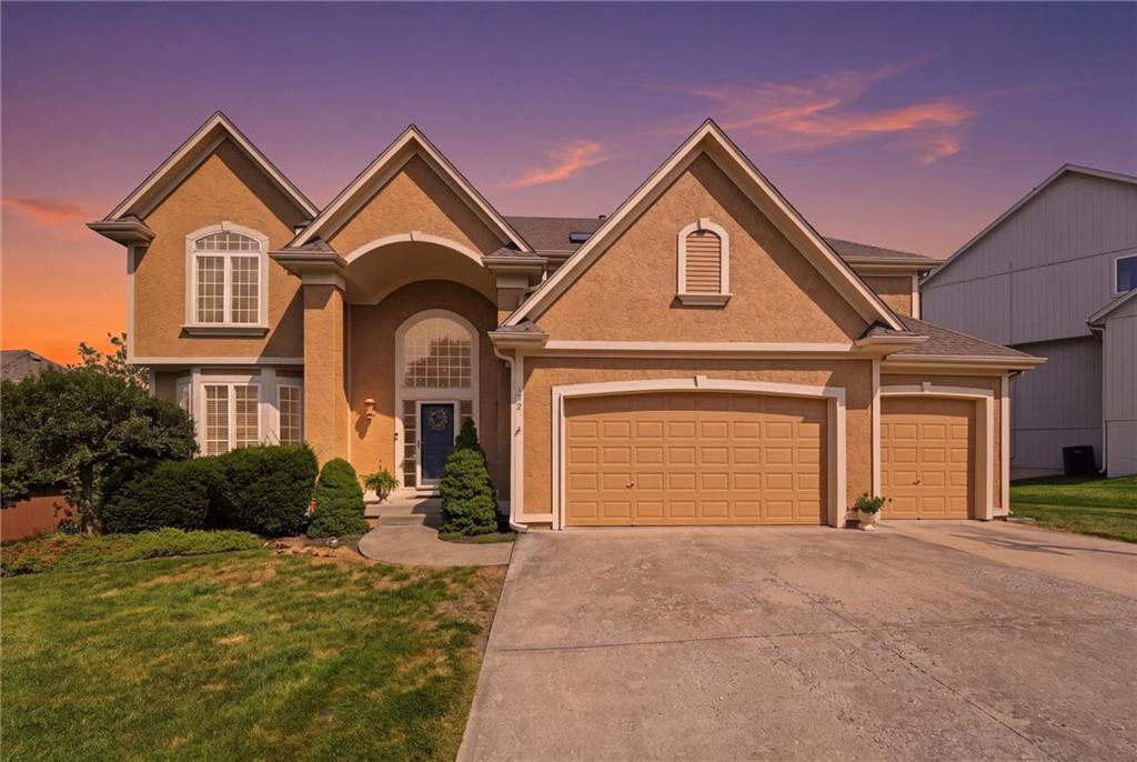 Listing Photo MLS #HMS2635604