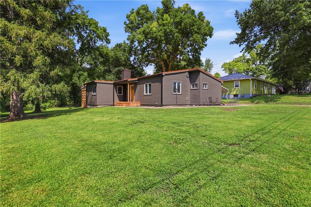 Listing Photo MLS #HMS2635670