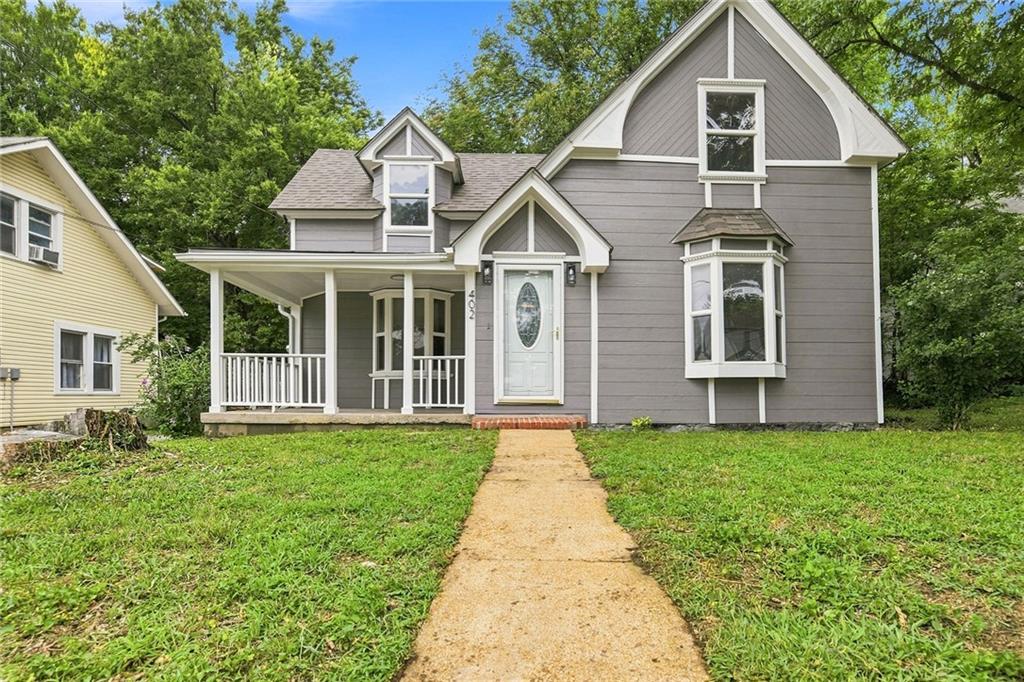 Listing Photo MLS #HMS2635682