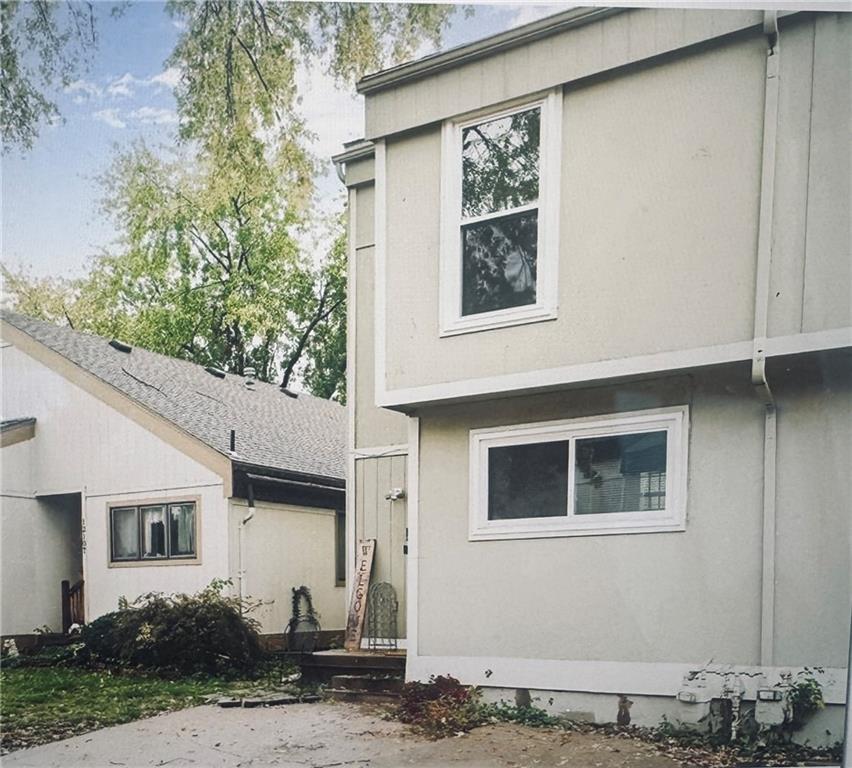 Listing Photo MLS #HMS2635694