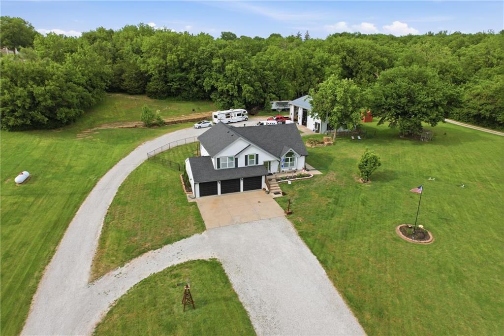 Listing Photo MLS #HMS2635696