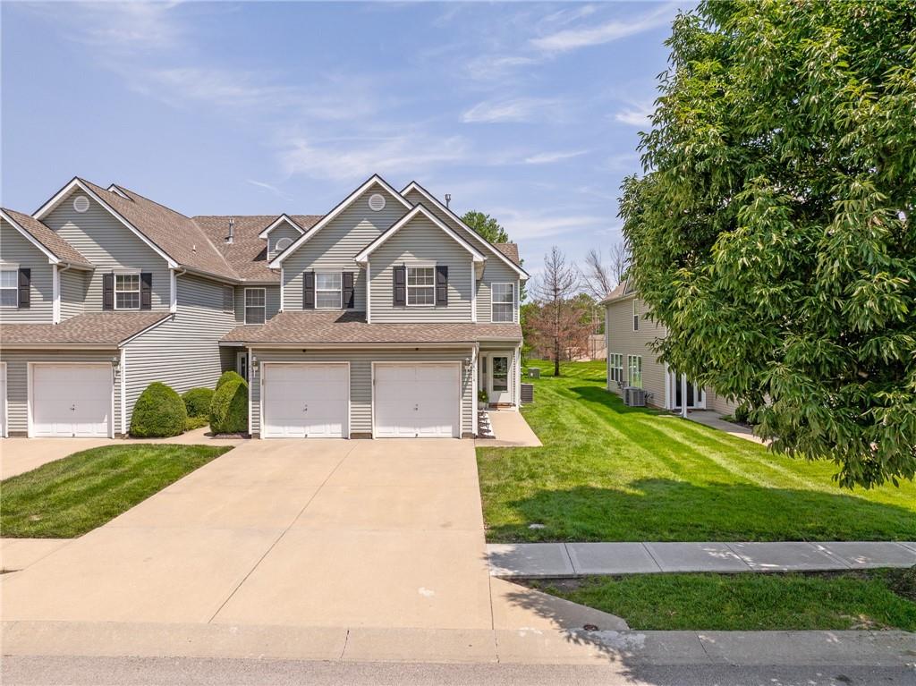 Listing Photo MLS #HMS2635703