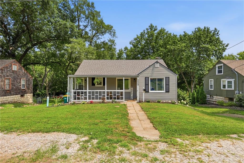 Listing Photo MLS #HMS2635722