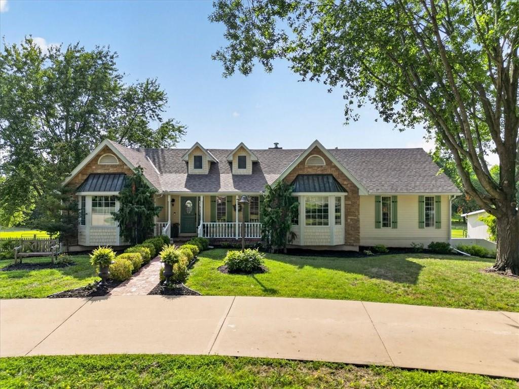 Listing Photo MLS #HMS2635750