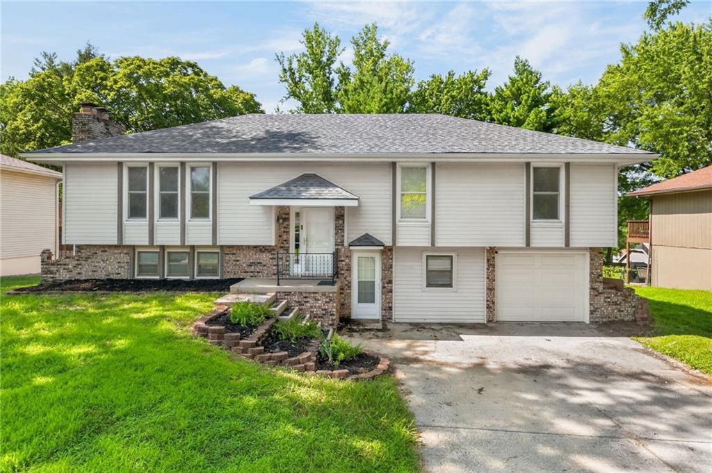 Listing Photo MLS #HMS2635868