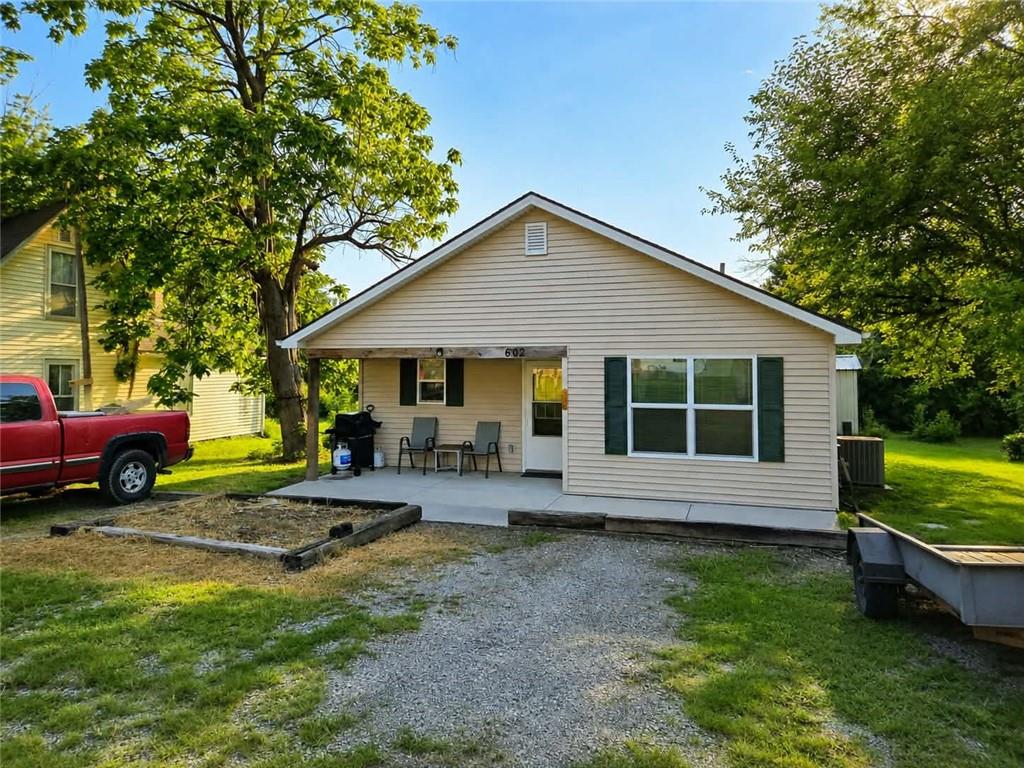 Listing Photo MLS #HMS2635880