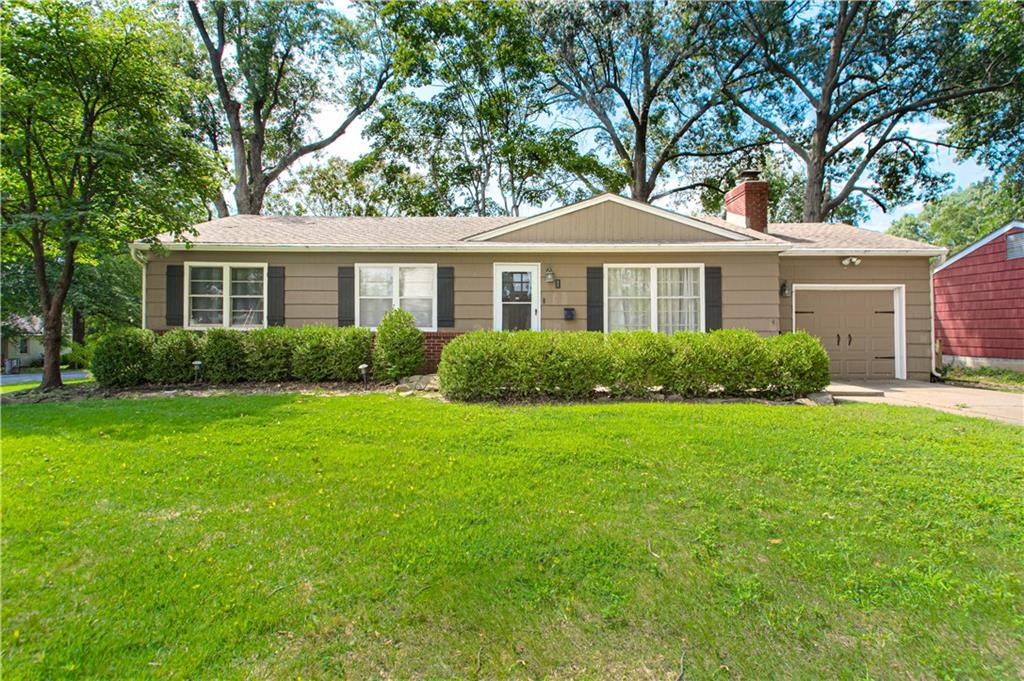 Listing Photo MLS #HMS2635903