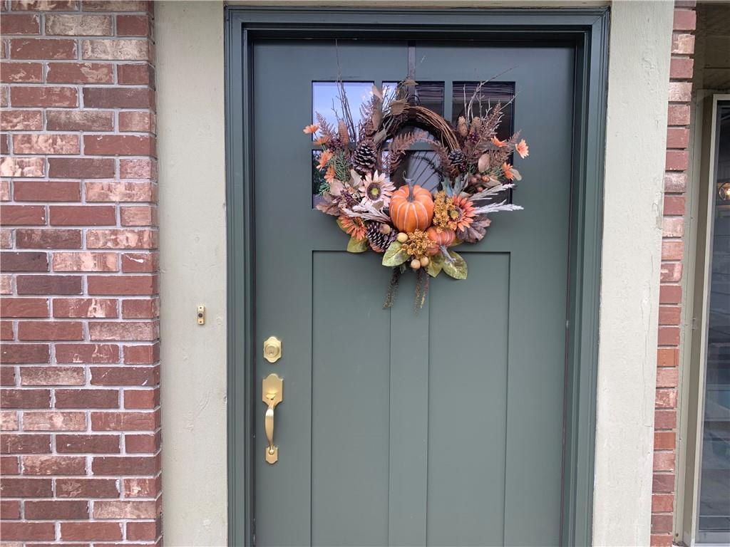 Listing Photo MLS #HMS2635928