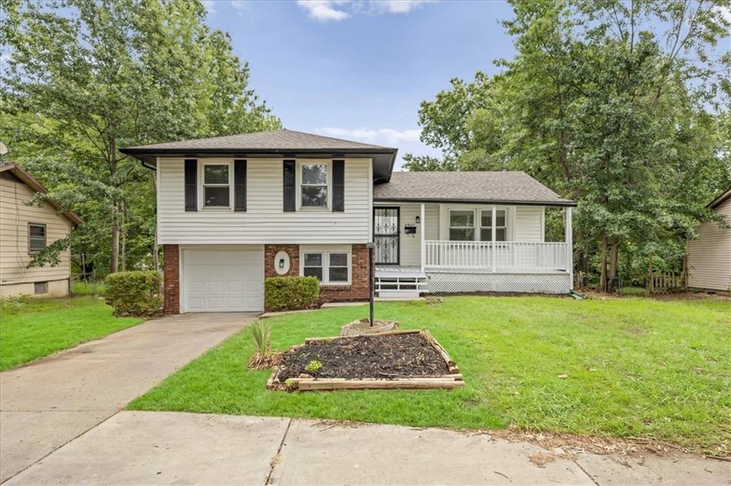 Listing Photo MLS #HMS2635932