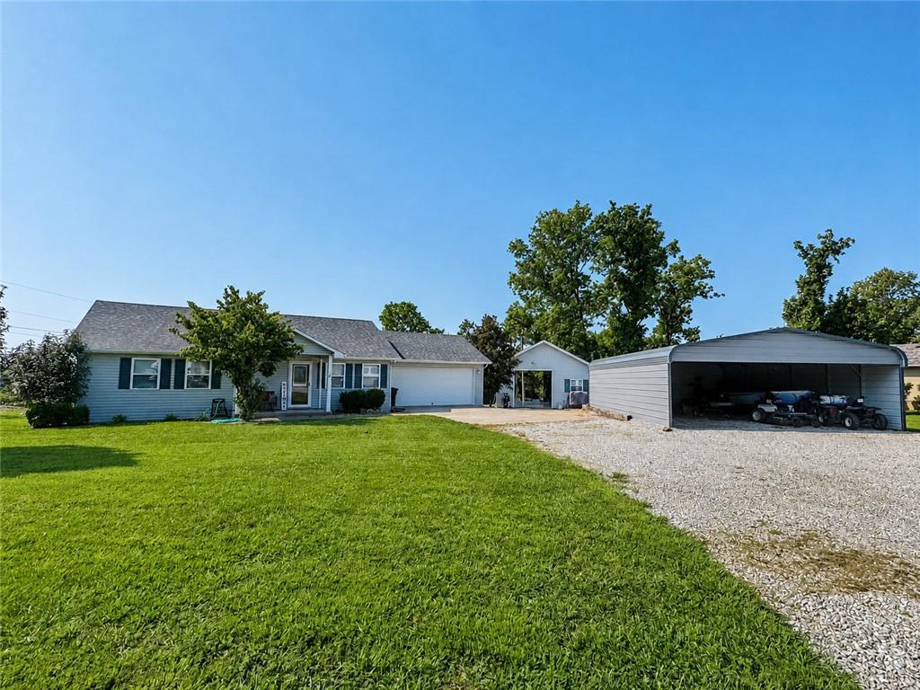 Listing Photo MLS #HMS2635937