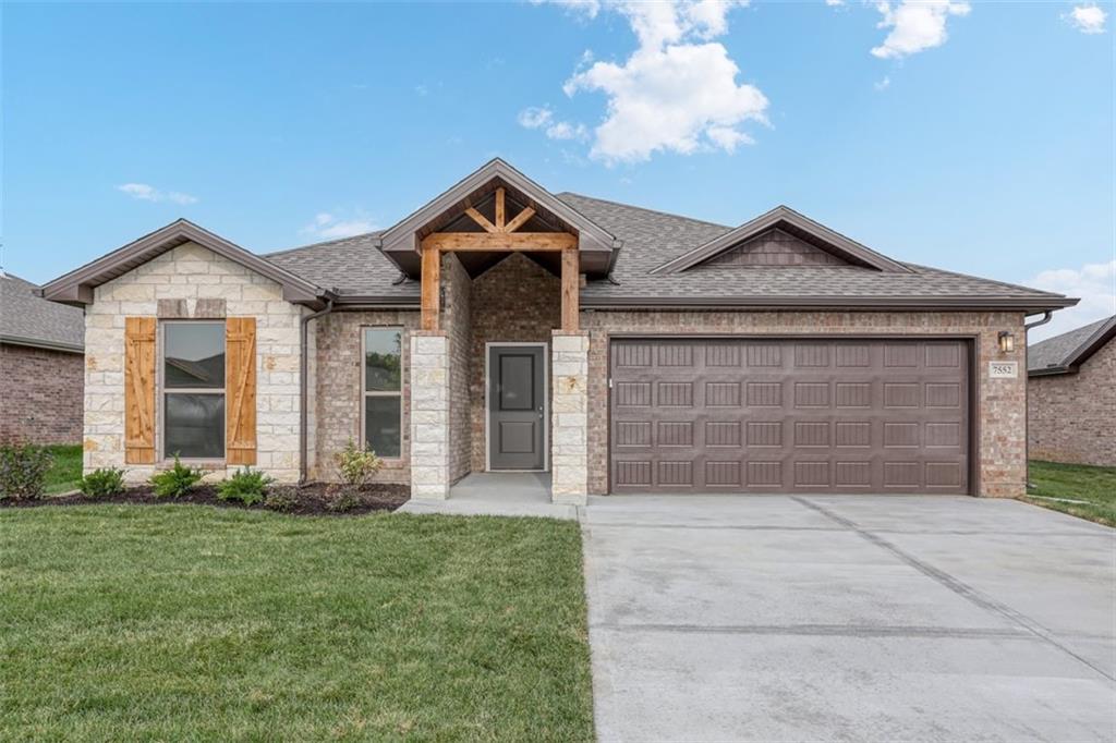 Listing Photo MLS #HMS2635999