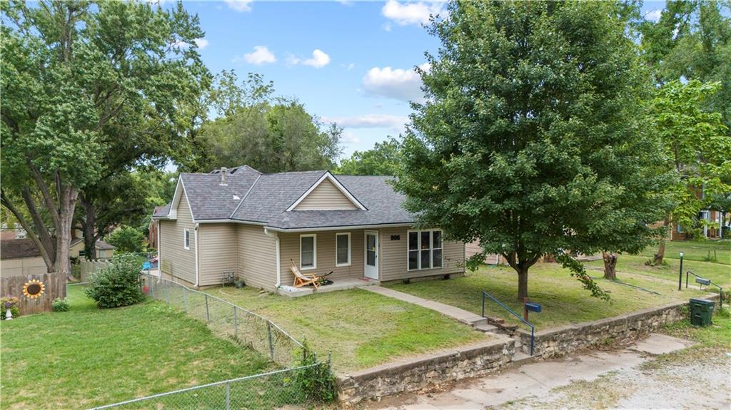 Listing Photo MLS #HMS2636019