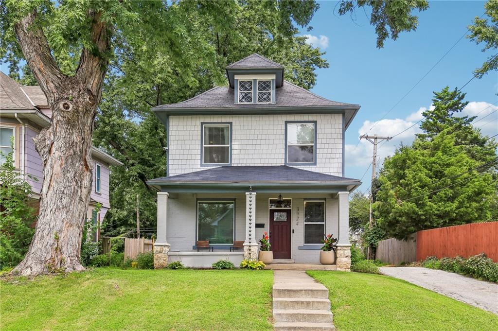 Listing Photo MLS #HMS2636025