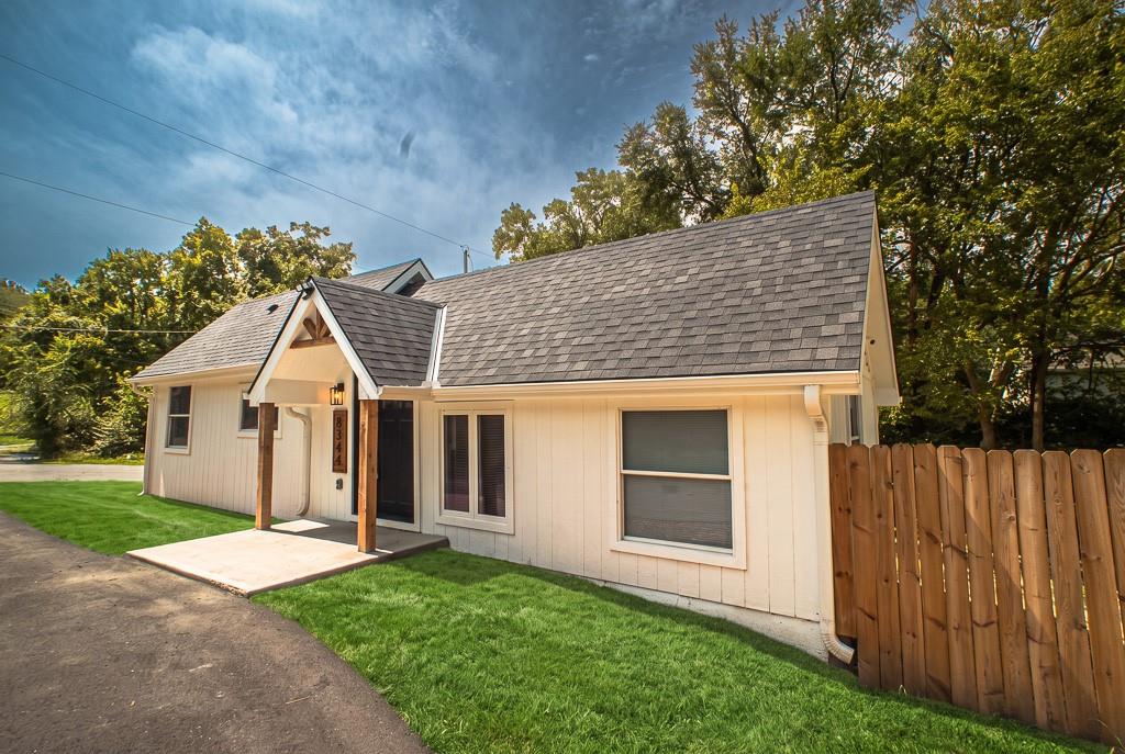 Listing Photo MLS #HMS2636062