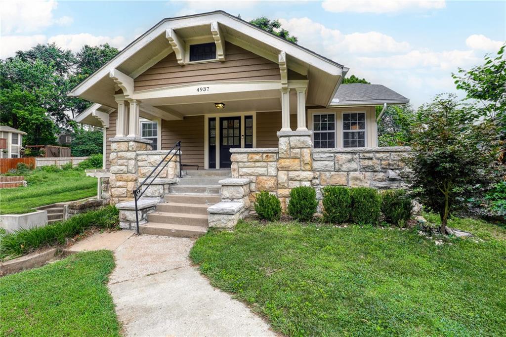 Listing Photo MLS #HMS2636067